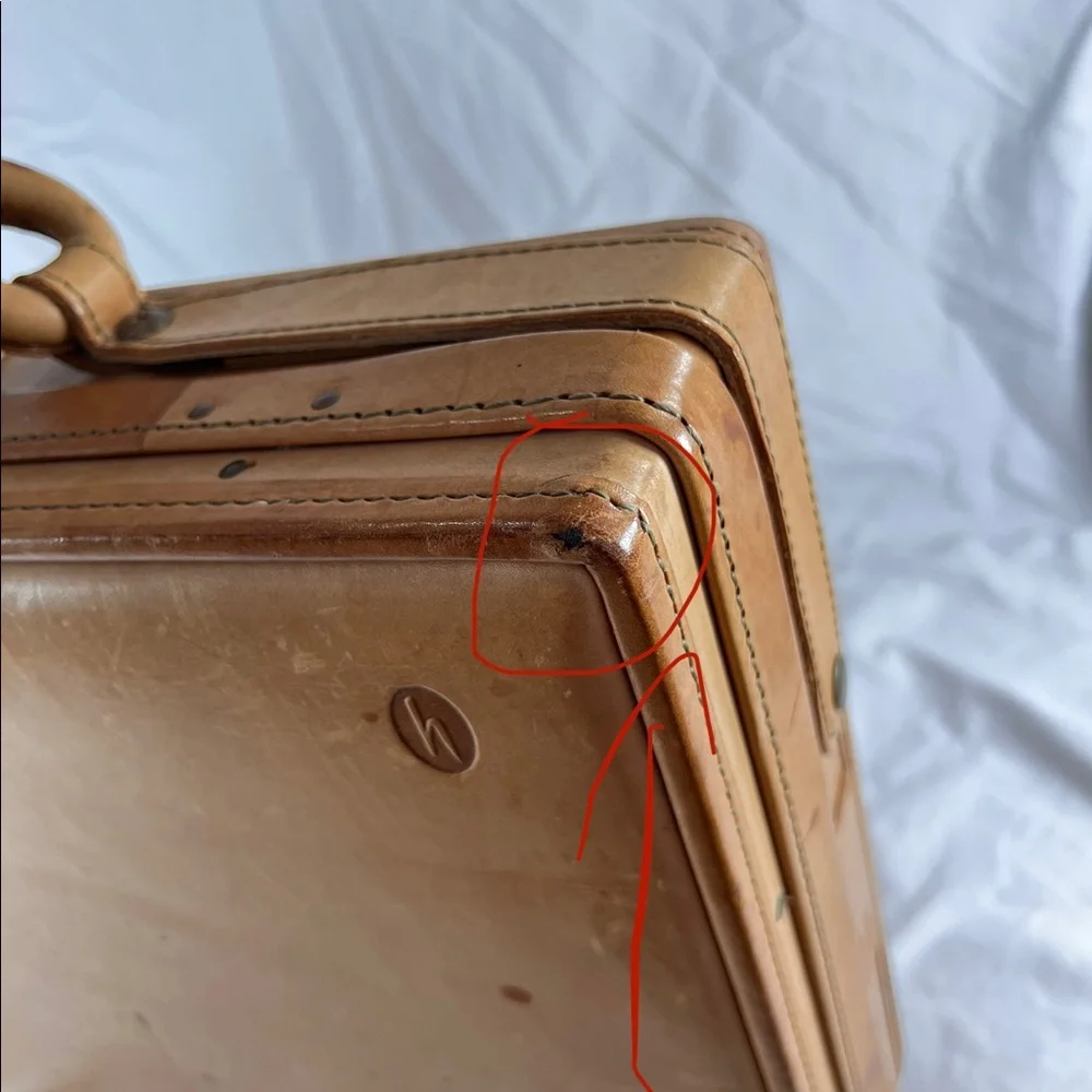 HARTMANN Stunning Authentic Belting Leather Woodbox Luggage Briefcase Attaché.